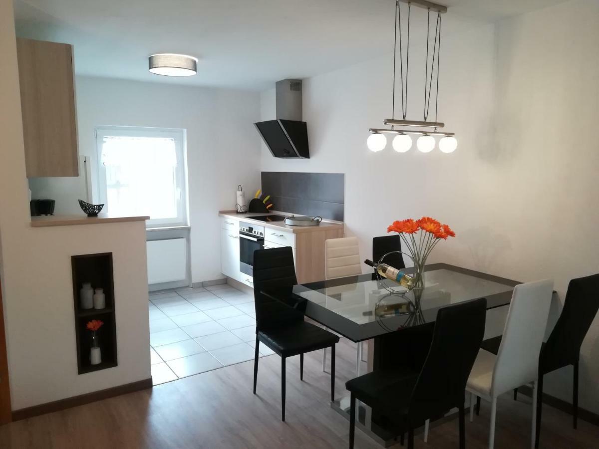 Ferienwohnung Am Reinhardswald - Eichenlaub - Mit Sauna Trendelburg Buitenkant foto