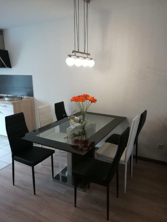 Ferienwohnung Am Reinhardswald - Eichenlaub - Mit Sauna Trendelburg Buitenkant foto