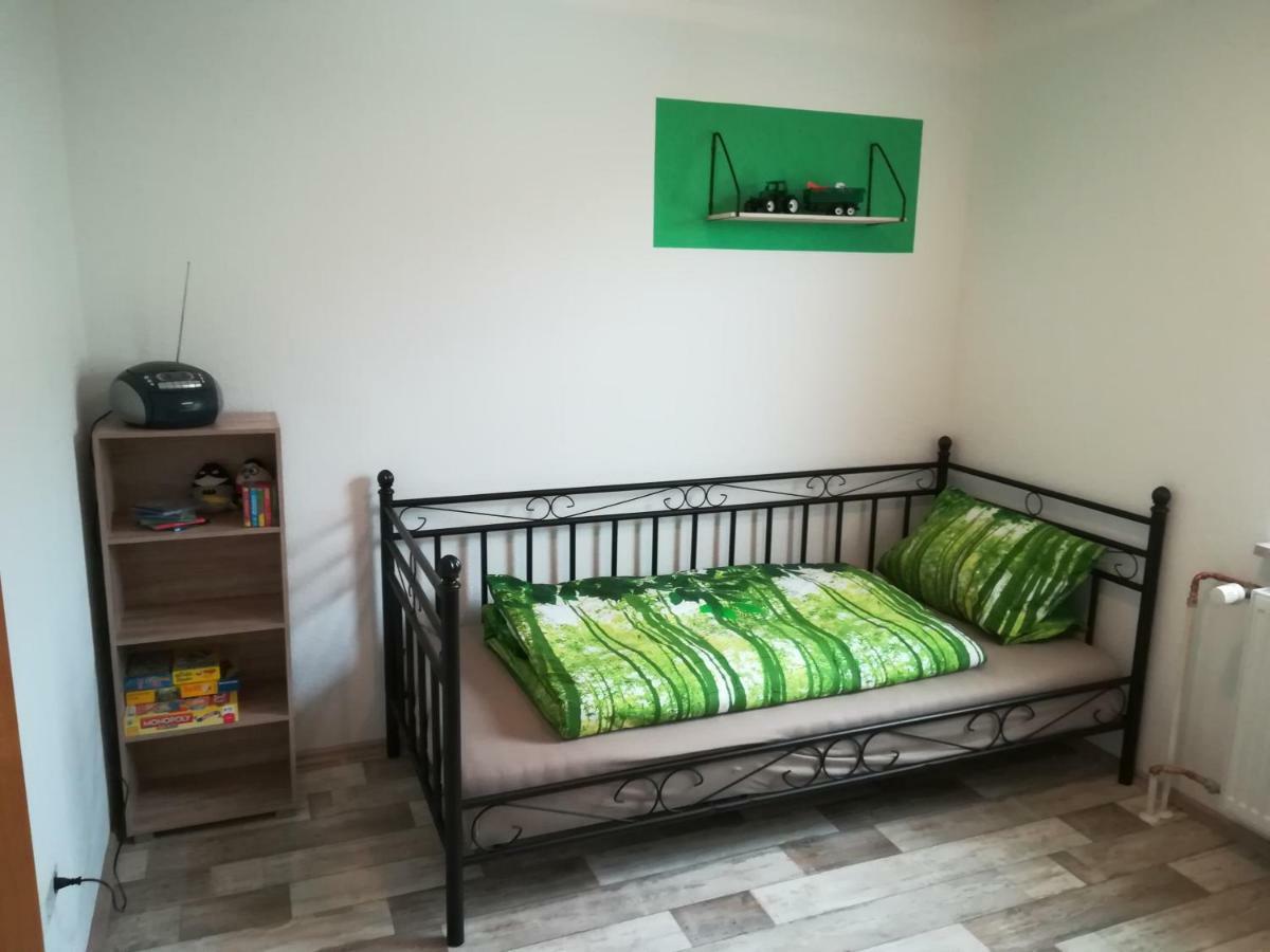 Ferienwohnung Am Reinhardswald - Eichenlaub - Mit Sauna Trendelburg Buitenkant foto
